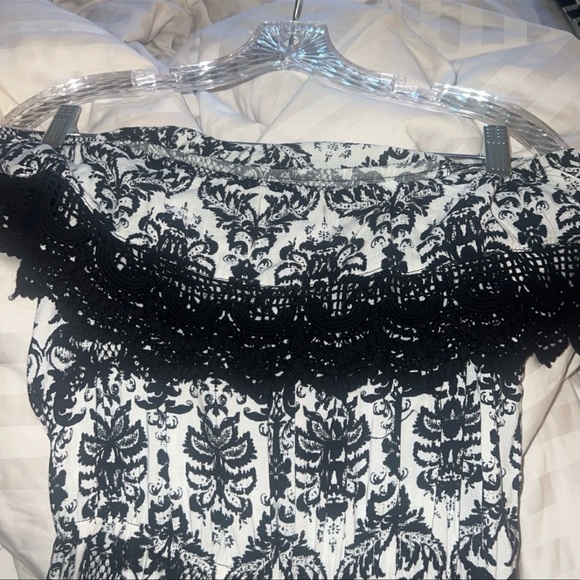 LF boho print off shoulder jumpsuit - Picture 6 of 7